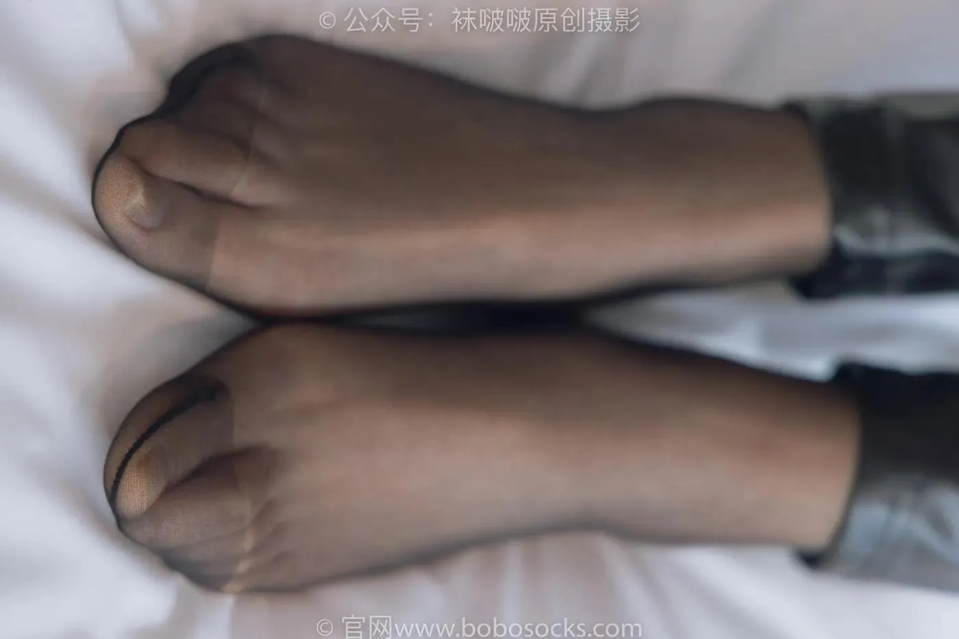 [BoBoSocks袜啵啵]NO.191 小甜豆-高跟鞋、黑丝、皮裤裤里丝 [140P]插图3